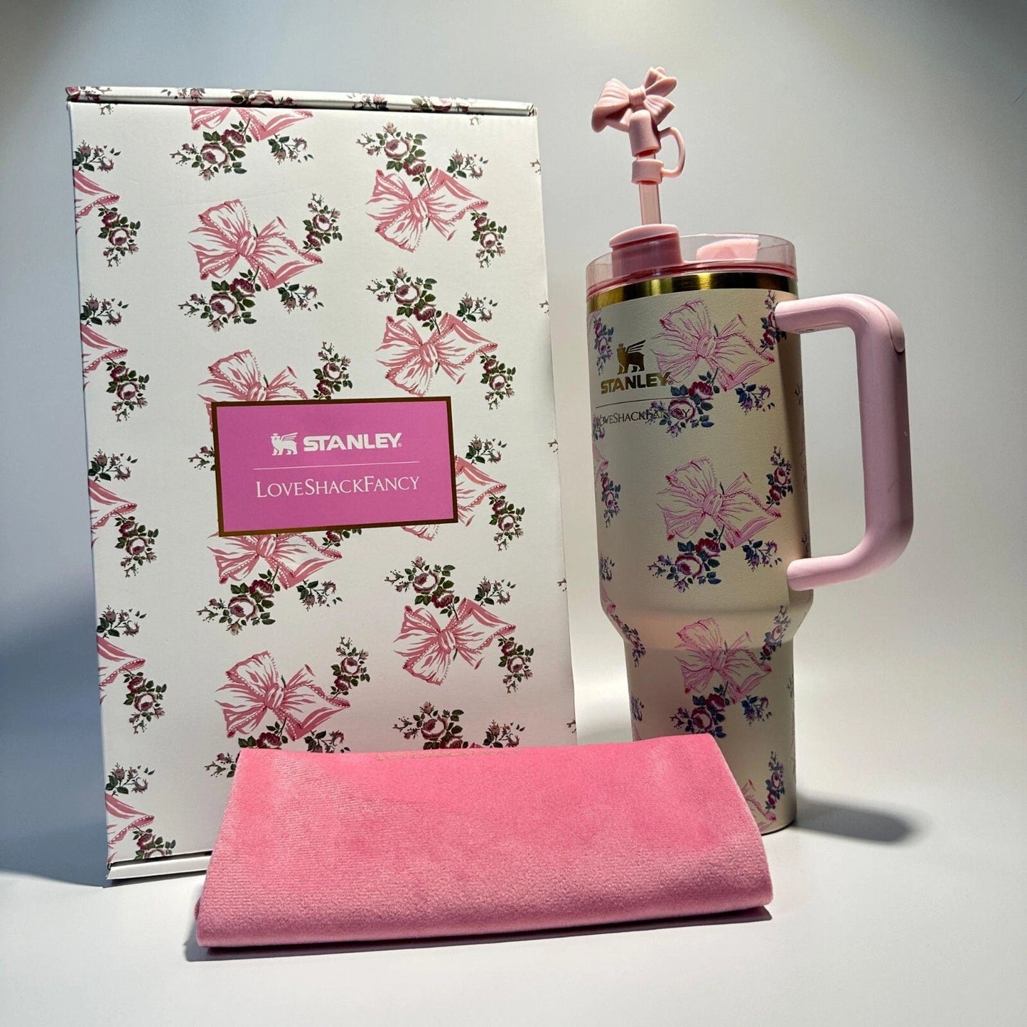 Stanley x LoveShackFancy Holiday Rosa Beaux Blue 40oz Tumbler Gift Box